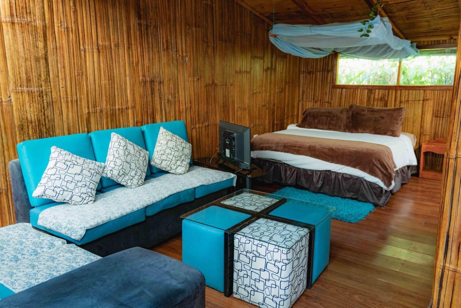 Mindo Glambird Glamping & Lodge Bagian luar foto