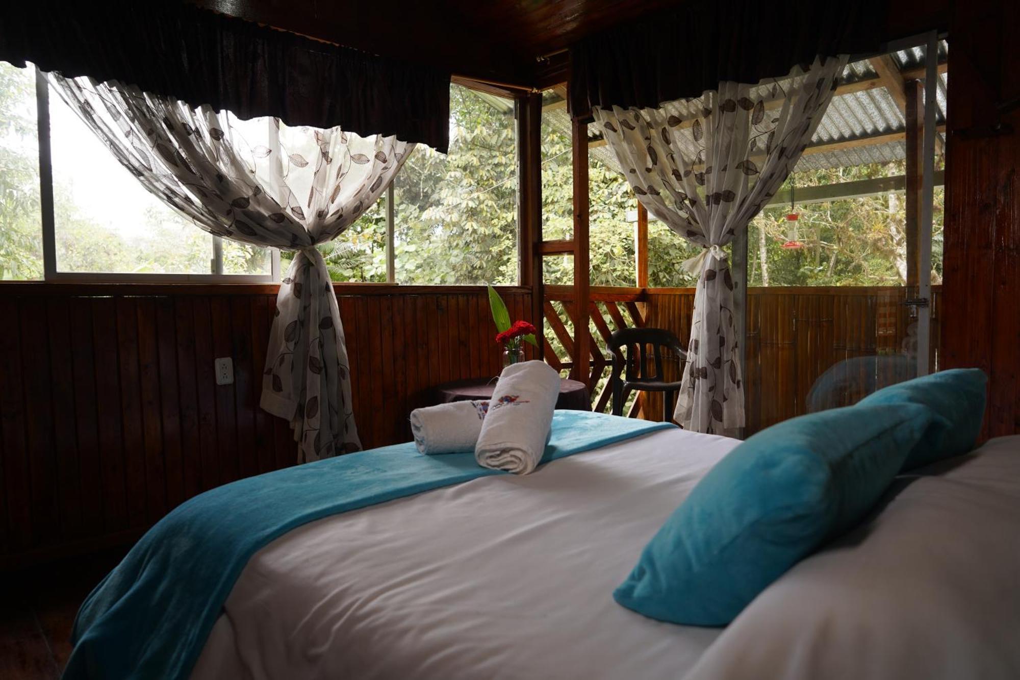 Mindo Glambird Glamping & Lodge Bagian luar foto